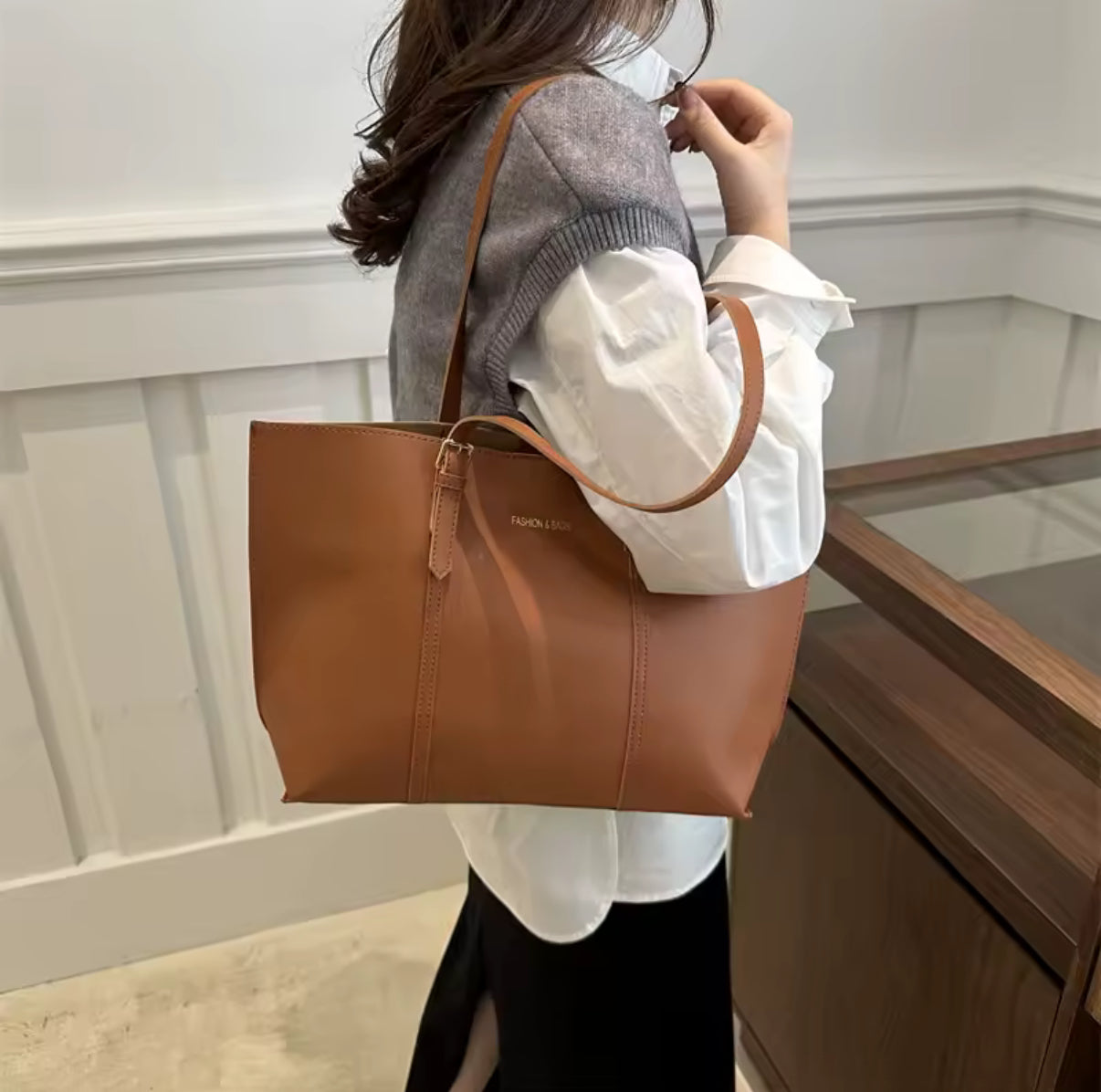 Women's Bag Large Capacity Soft Leather Tote Bags Casual Versatile Single Shoulder Handbag Mommy Handbags 2025 Autumn and Winter