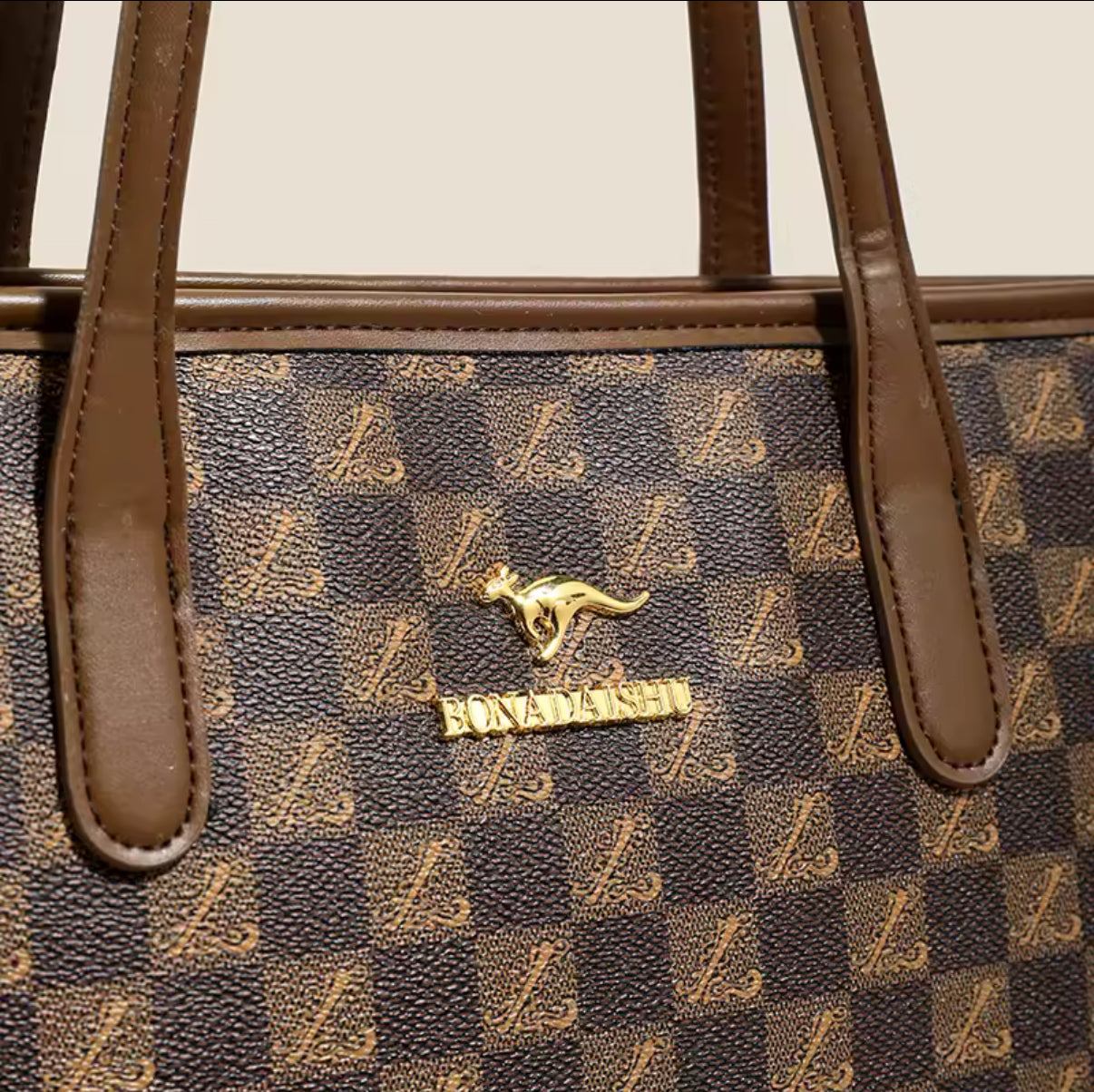 Retro vintage floral classic fashionable handbag with large capacity, elegant and easy to match underarm single shoulder bag